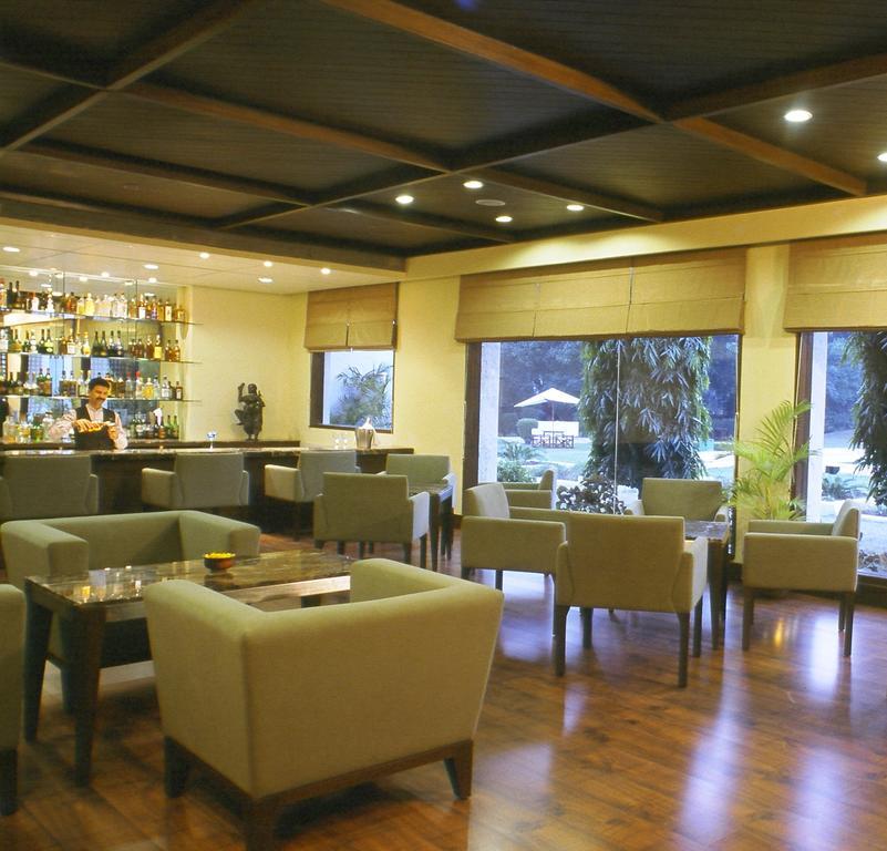 Radisson Jass Hotel, Кхаджурахо Экстерьер фото