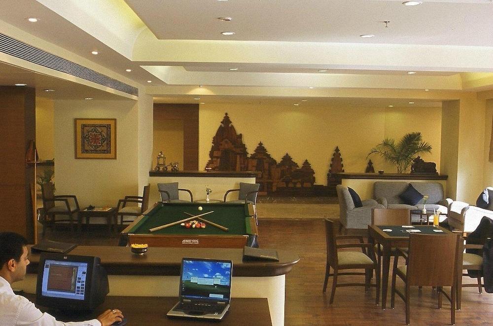 Radisson Jass Hotel, Кхаджурахо Экстерьер фото